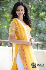 Rakul Preet Singh at Pandaga Chesko Movie Opening